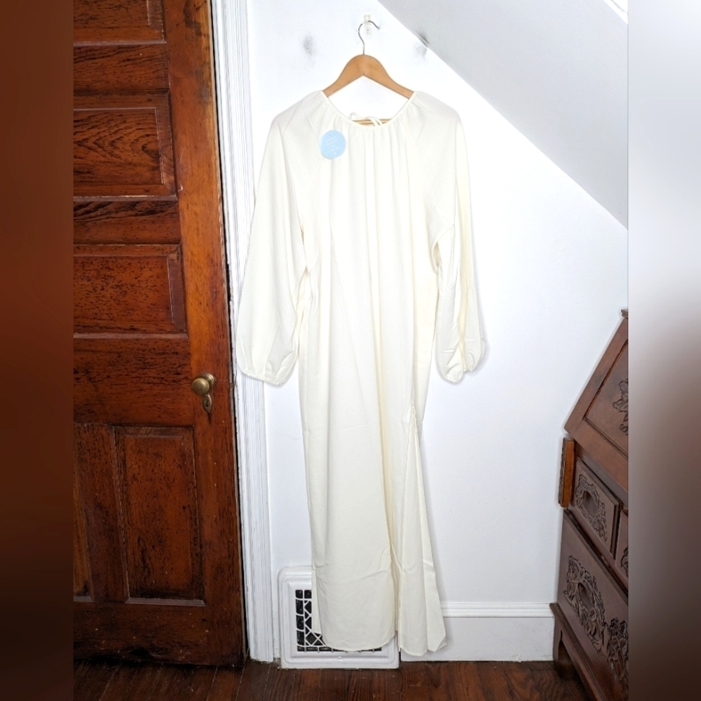 HILL HOUSE The Simone Long Sleeve Maxi Dress in Coconut Milk Crepe NEW Size S